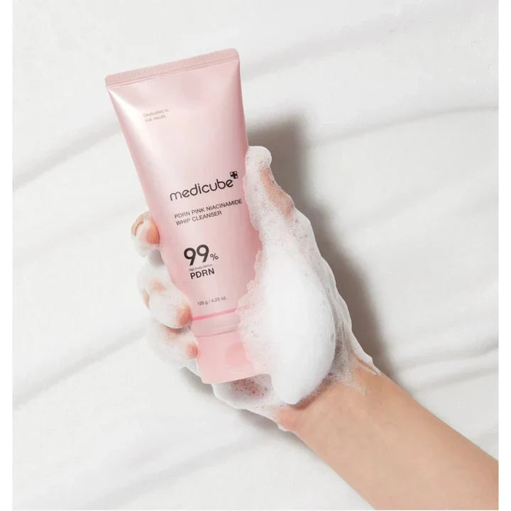 MEDICUBE PDRN PINK NIACINEAMIDE WHIP CLEANSER 120g